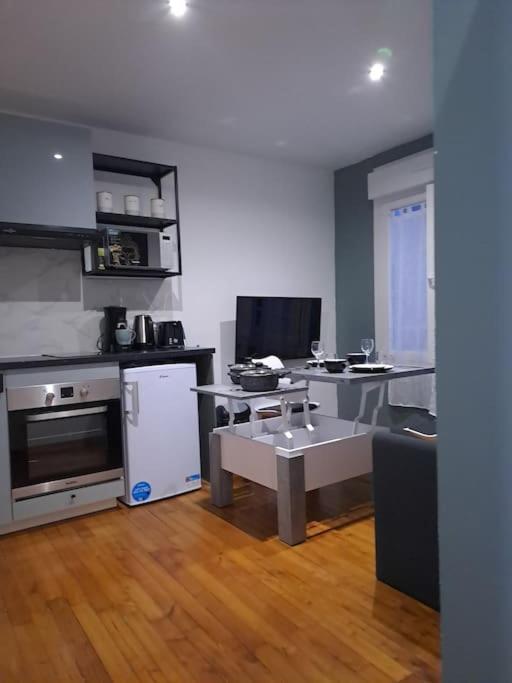 T2 Tom Krist. / Circuit 24H / Oasis /Antares Apartment Le Mans Exterior photo